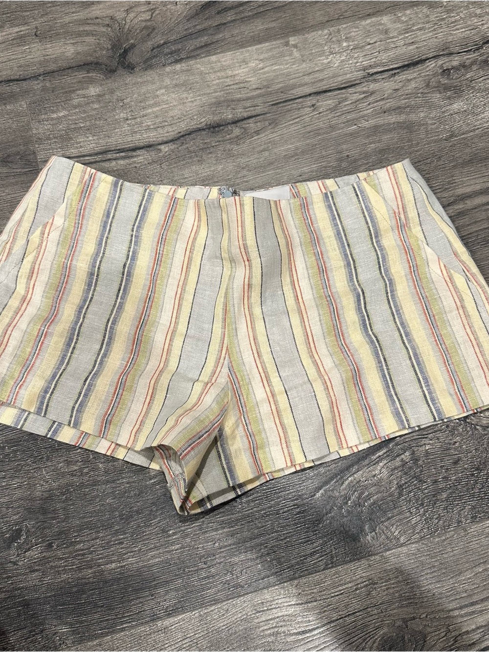 Reformation Juno Low Rise Linen Short